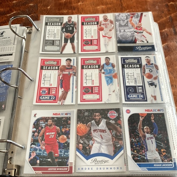 360 Basketball Card Lot - Picture 5 of 17